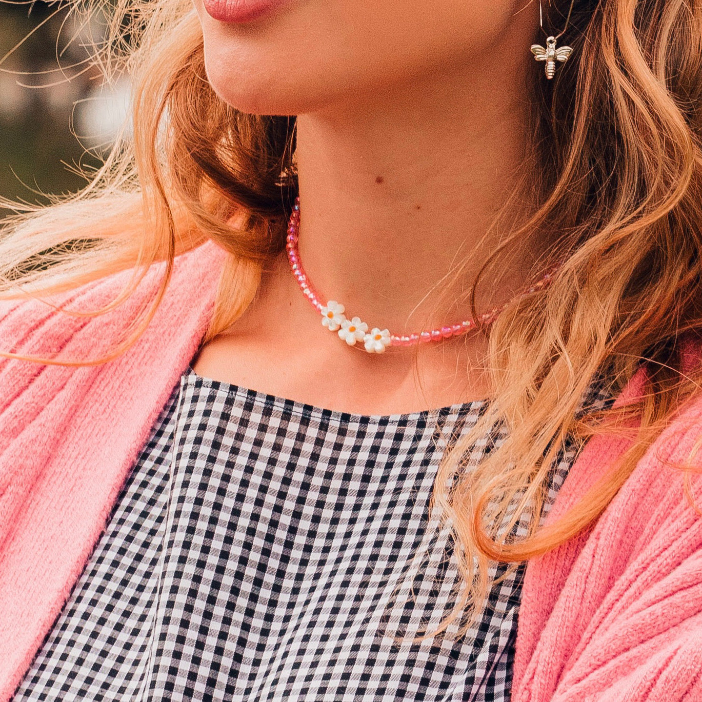 Pink beaded daisy choker
